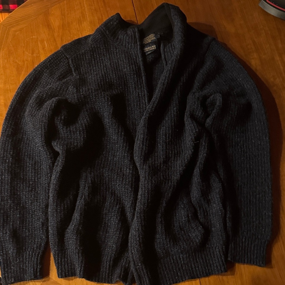 Pendleton Men's Navy Blue LambswoolCardigan Sweater